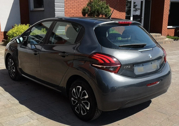 Peugeot 208 cena 14500 przebieg: 111180, rok produkcji 2016 z Świątniki Górne małe 211